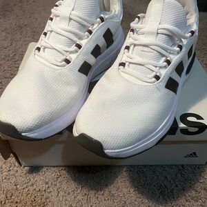 Adidas  Racer Men's White and Black & Red Sneakers sz 10